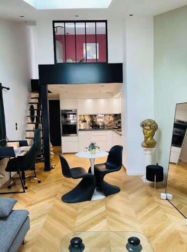 Toscana: Modern duplex at the hearth of Rouen