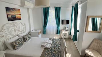 Dobbeltrom – standard, hageutsikt | Sengetøy