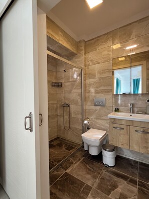 Bathroom - Valitsa Otel (Bozcaada)