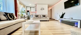 NeriesApartment No.2 Bedrooms Modern Suite in Centrum of Resort Palanga