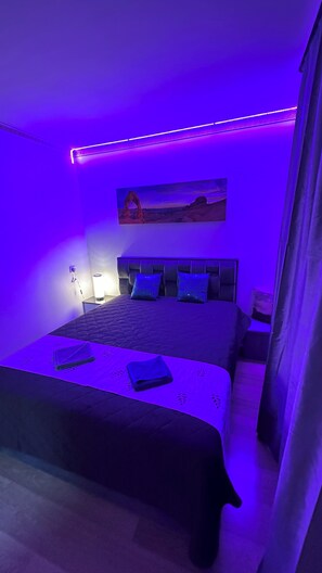 2 bedrooms, in-room safe, iron/ironing board, free WiFi