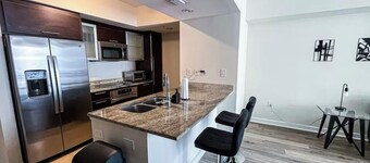 Luxury, New Stylish, Condo Downtown!