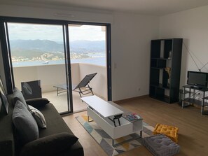 Living area - Magnificent T2 - Sea view - Ajaccio (Ajaccio)