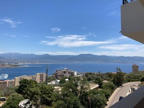 View from property - Magnificent T2 - Sea view - Ajaccio (Ajaccio)