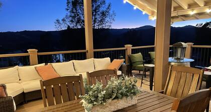 Lake Naci Rendezvous with Lake Views