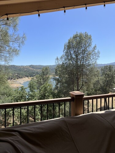 Lake Naci Rendezvous with Lake Views