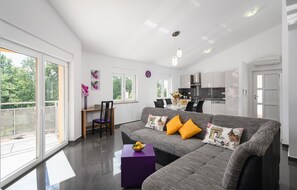 تلفزيون، كرة قدم الطاولة، تنس طاولة