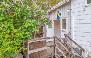 Terrace/patio - 3 bedroom gorgeous home in Tanumshede (Tanumshede)