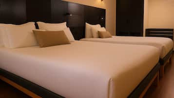 Standard Room, Multiple Beds, Non Smoking, City View | Minibar, in-room safe, laptop workspace, soundproofing