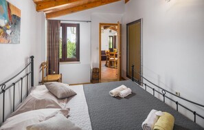 2 habitaciones, wifi gratis y ropa de cama 