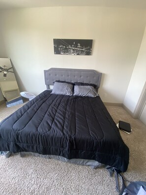 2 Schlafzimmer, Bügeleisen/Bügelbrett, Reisekinderbett, kostenloses WLAN