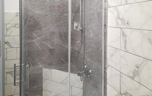 Bathtub - Pet friendly apartment in Gabonjin (Gabonjin)