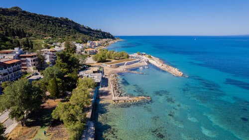 Emyria-Two Floor Apartment with roof terrace