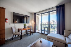 智能電視、書籍