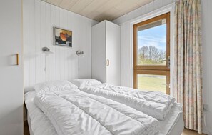 3 bedrooms, free WiFi - Beautiful home in Hemmet with WiFi (Hemmet)