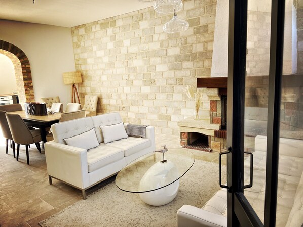 Téléviseur à écran plat