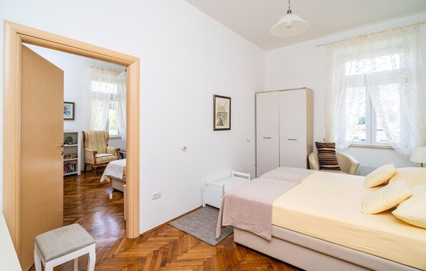 2 chambres, Wi-Fi gratuit, draps fournis