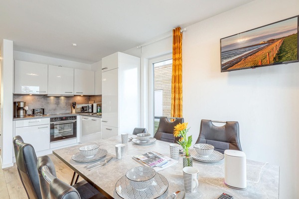 Refrigerador, placa de cocina, lavavajillas, cafetera/tetera