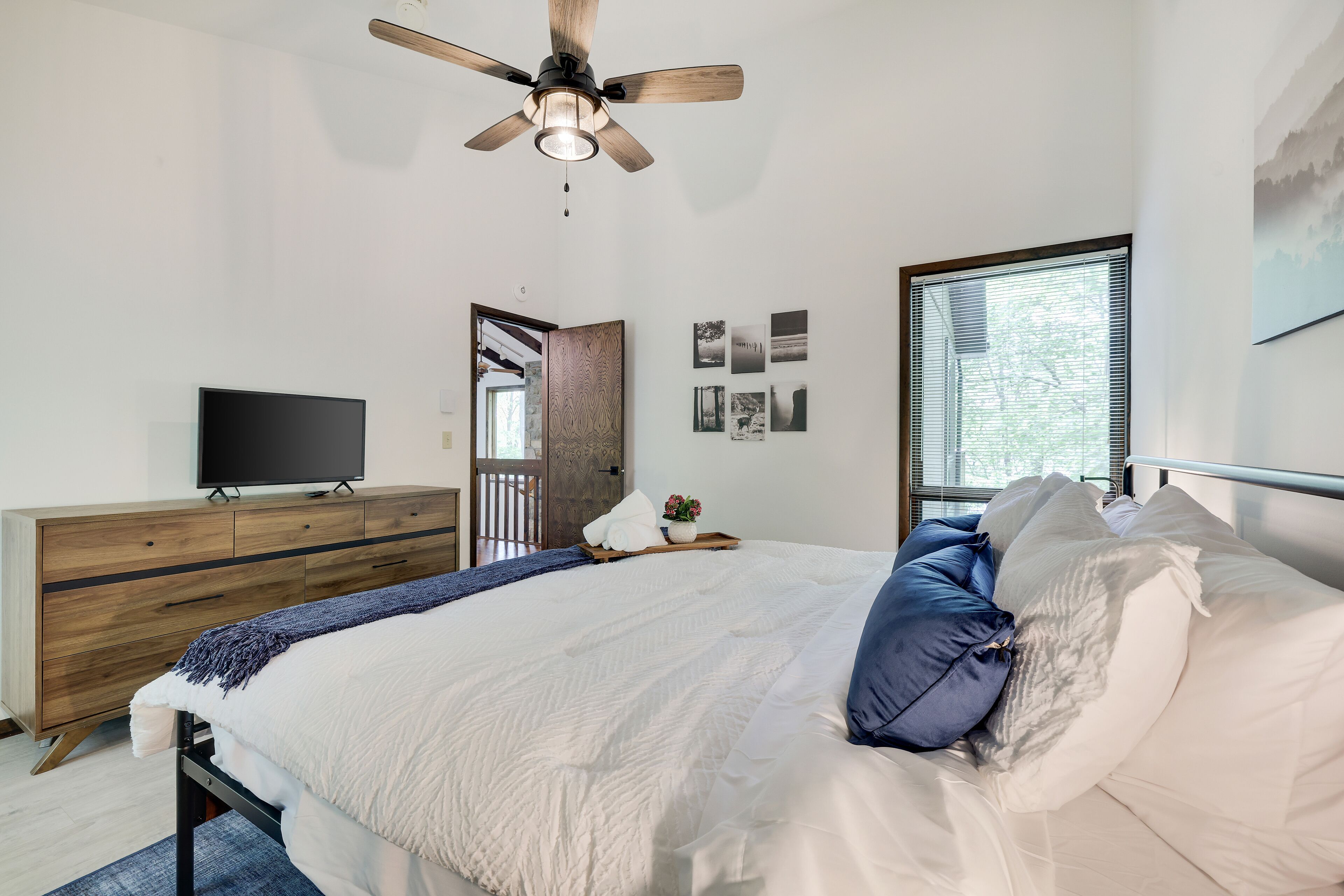 4 chambres, bureau, fer et planche à repasser, Wi-Fi gratuit