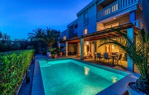 Pool - Stunning home in Okrug Gornji (Okrug Gornji)