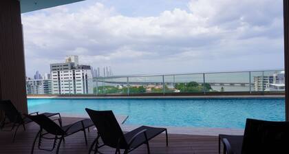 Beutiful Apartment, High Speed Internet, Excellent Location