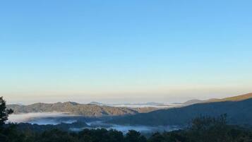 Vue depuis lâhĂ©bergement