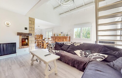 Jolie maison à Saint-Maurice-sur-Eygu