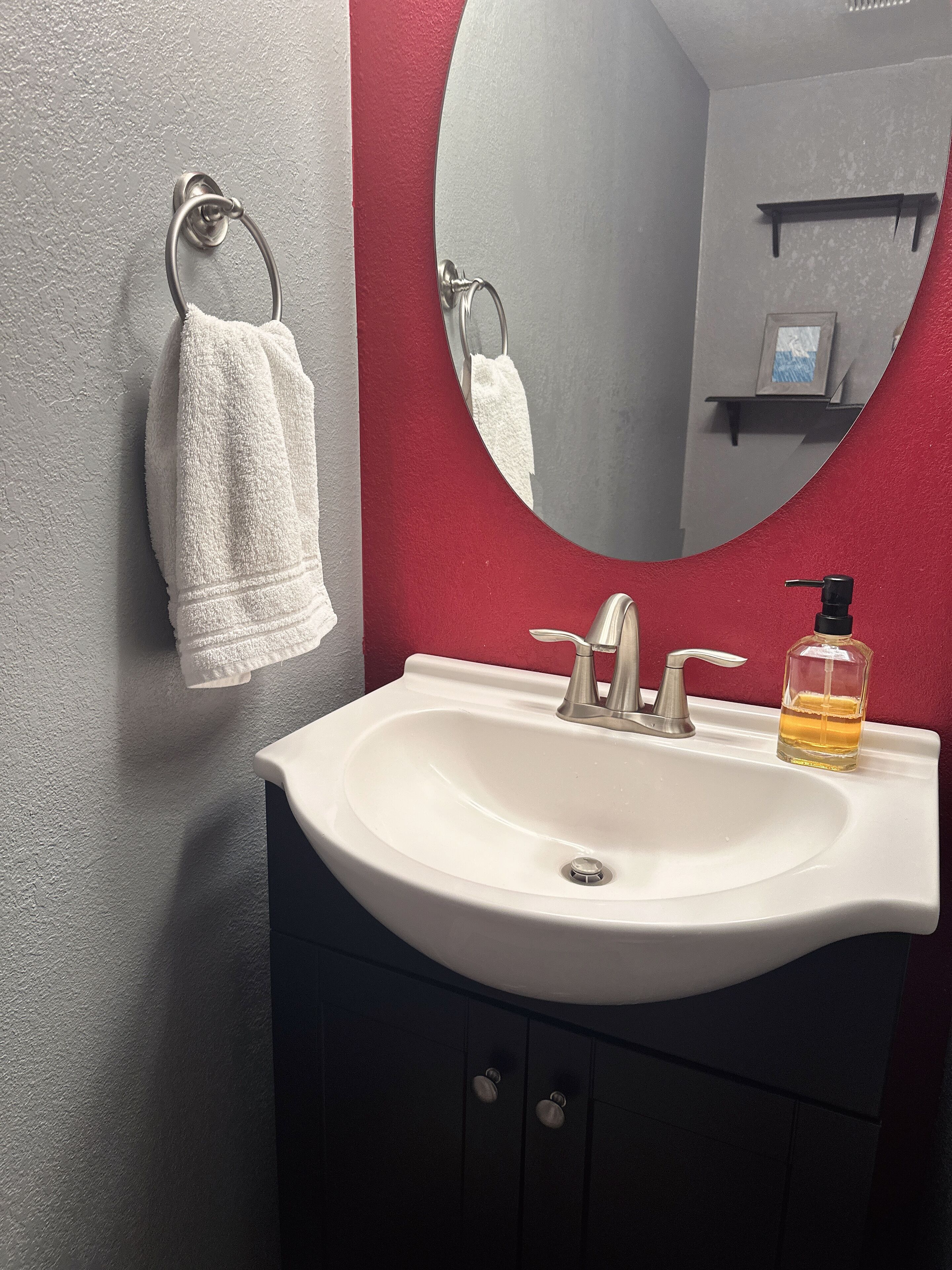 Bathtub, hair dryer, bidet, towels