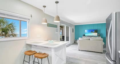Beauty and the Beach - Luxury Oceanfront Condo Directly on Cocoa Beach