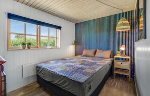 2 bedrooms, free WiFi