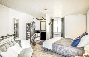 1 chambre, Wi-Fi gratuit, draps fournis