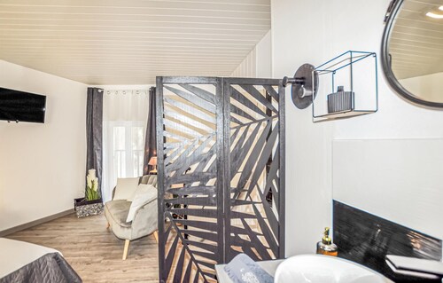 1 bedroom stunning home in Bélesta