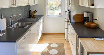 Stunning home in Skummeslövsstrand