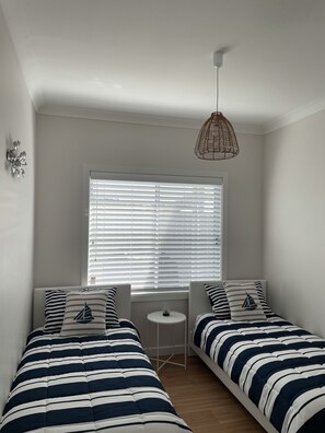 2 Schlafzimmer, Bügeleisen/Bügelbrett, Reisekinderbett, kostenloses WLAN