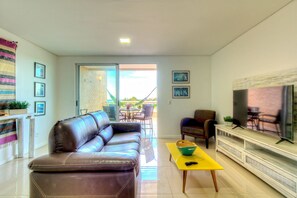 Apartment | Living area - Apart na Praia do Cumbuco por carpediem (Caucaia)