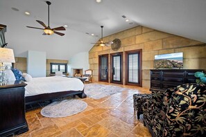 4 Schlafzimmer, Bügeleisen/Bügelbrett, kostenloses WLAN, Bettwäsche