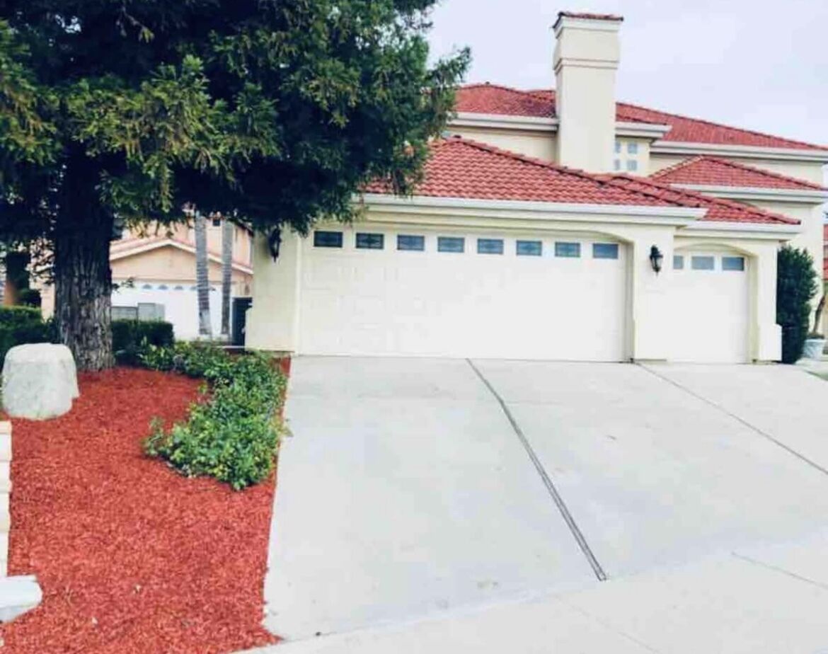 Rio Bravo Country Club Beautiful Custom Home