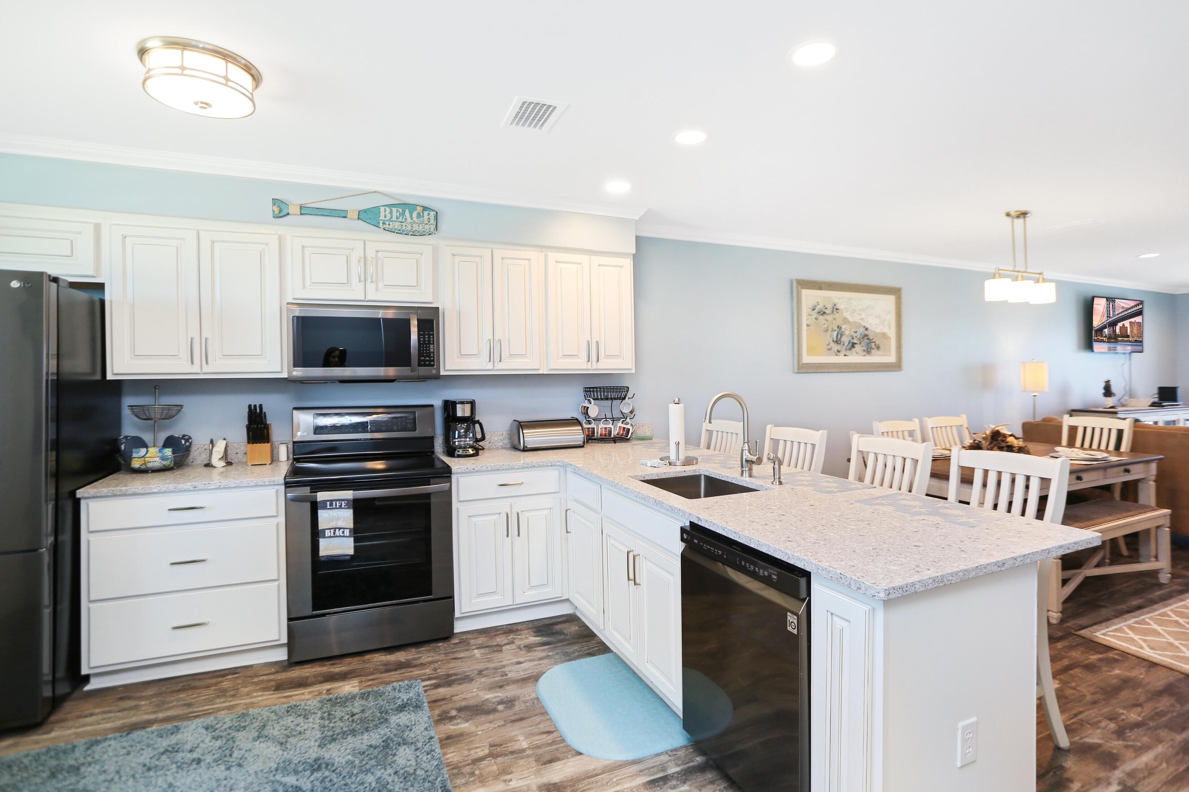 House, Multiple Beds (Beach Therapy) | Private kitchen | Cookware/dishes/utensils