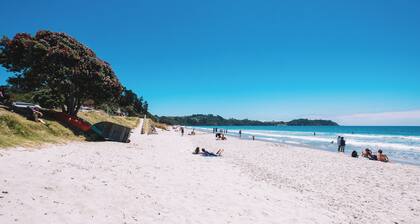 2 min walk to the glorious white sands of Onetangi beach