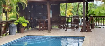 Cabana de verano ,piscina ,lago y playa <br><br>