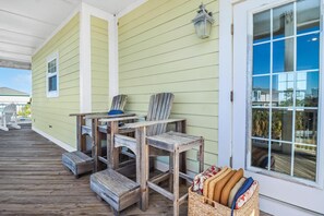 Terrace/patio - Sea Breeze Manor (Port St. Joe)