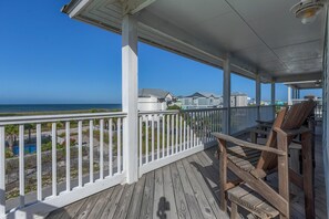 Ferienhaus, Mehrere Betten (Veranda Views) | Balkon