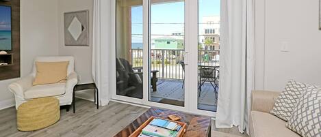 Condo, Multiple Beds, Beach View (Summerhouse 209) | Living area