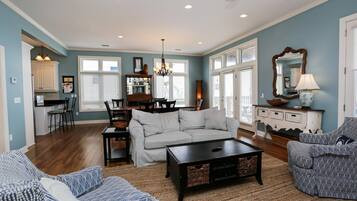 Talo, useita sänkyjä (A Turtle View) | Oleskelualue