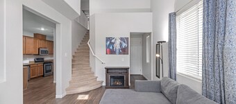 Entire home in beautiful  Southwest Las Vegas, NV area!