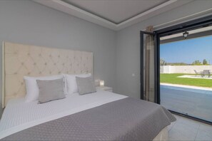 Villa, 3 Bedrooms, Terrace, Garden View | 3 bedrooms