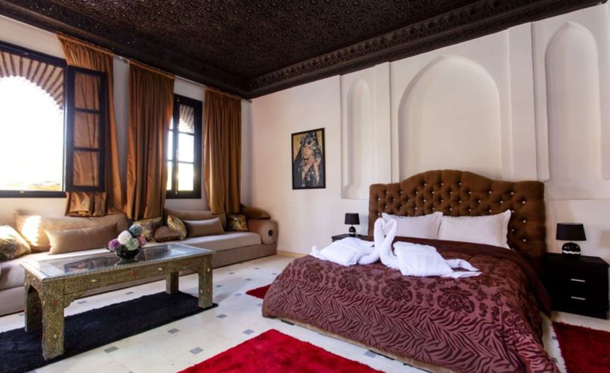 11 habitaciones y tabla de planchar con plancha 