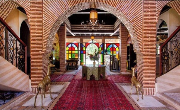 Villa, Multiple Bedrooms, Accessible, Smoking | Hallway - Palace With 2 Villas and 2 Swimming Pools in Sidi Abdellah Ghiat (Sidi Abdallah Ghiat)