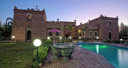 Palace With 2 Villas and 2 Swimming Pools in Sidi Abdellah Ghiat