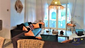 Villa, 4 soverom, tilgjengelighetstilpasset, røyk | Oppholdsområde